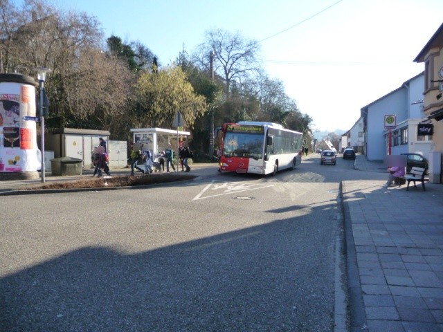 Niddastr., Bus-HSt Karl-Leopold.Str., We.li.