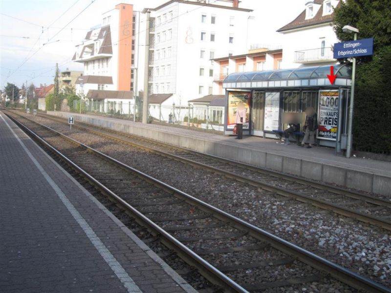 Rastatter Str., HST Erbprinz Ri. KA innen re.