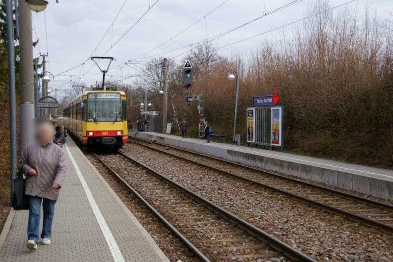 Gürrichstr., HST Neureut Kirchfeld, saw., re.Vi.