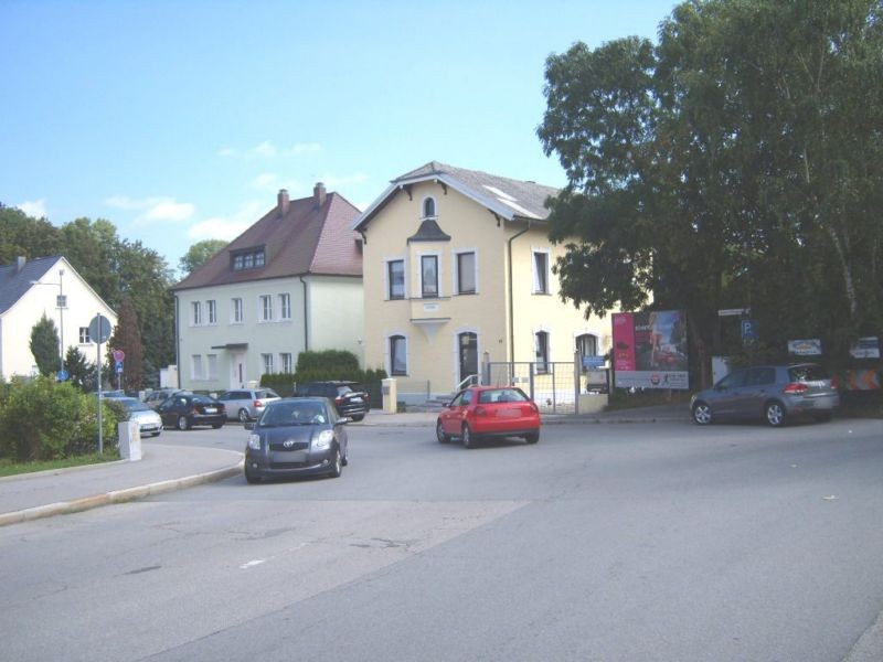 Bahnhofsplatz re./Innere Frühlingsstr. 47 quer