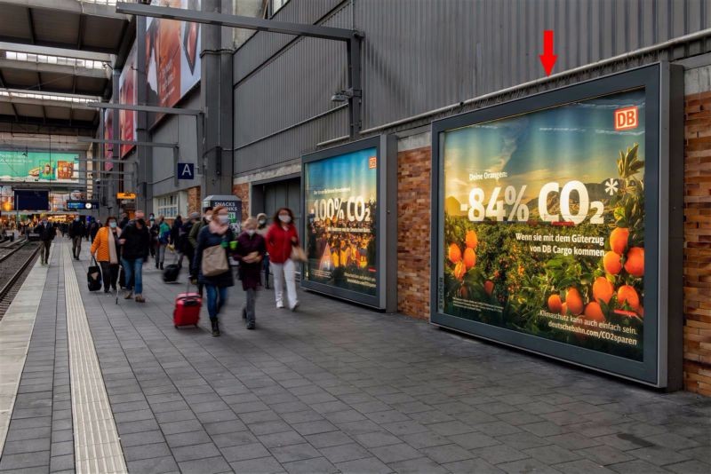 Hbf, Bstg.(SY07) Gl. 11, 1.Sto. re.