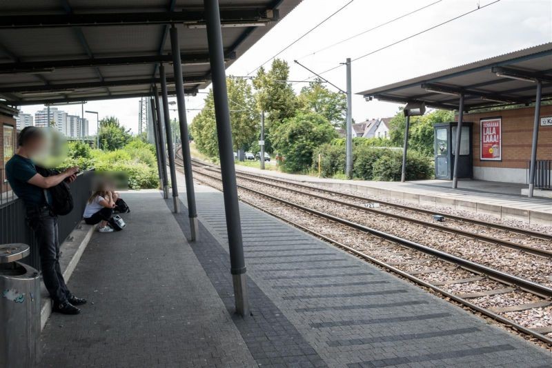 Hauptbahnstr./Bf Durlach, Gl. 12 li.