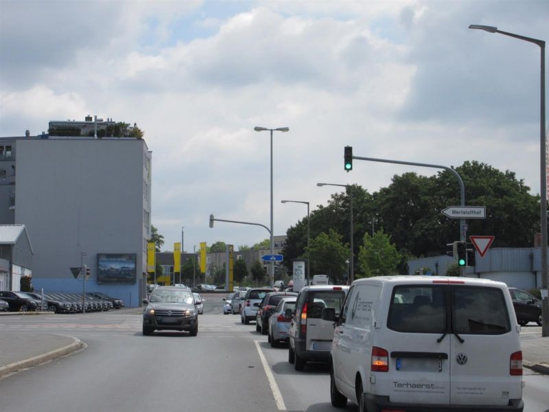 Bessemerstr.   5/Äußere Bayreuther Str.