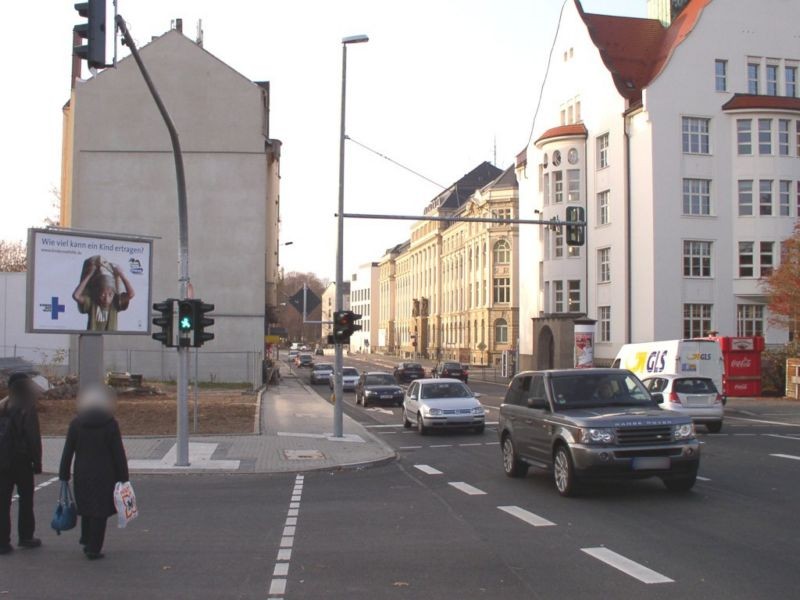 Hartmannstr.  13/Fabrikstr. CS