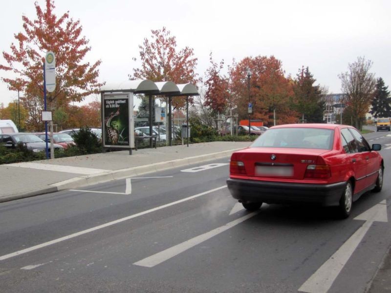 Niederstedter Str. Nh. Krautweg geg. außen