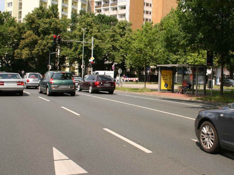 Ritter-Brüning-Str./Stadionbrücke innen