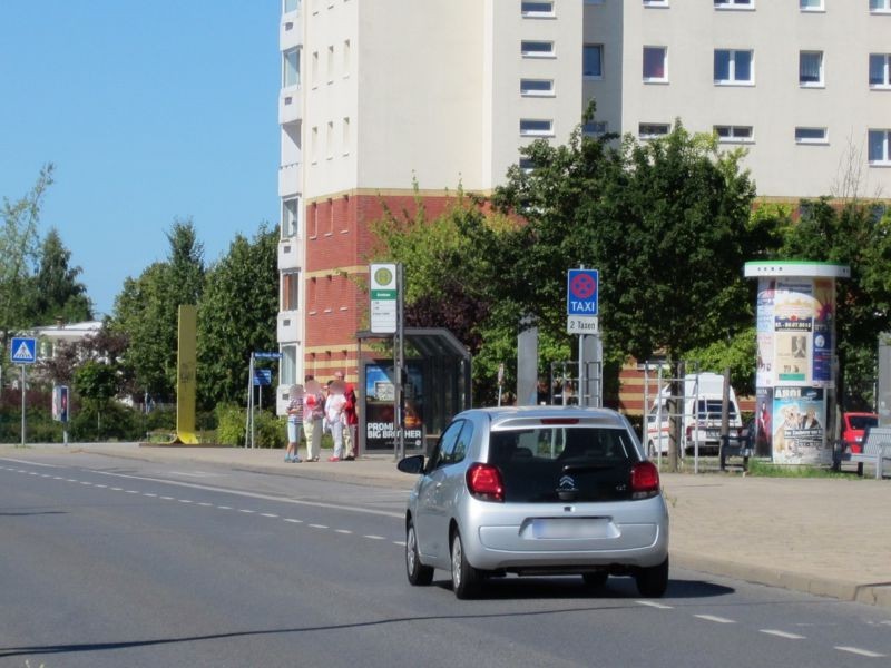 Ernst-Thälmann-Ring  geg.   9/Newtonstr.