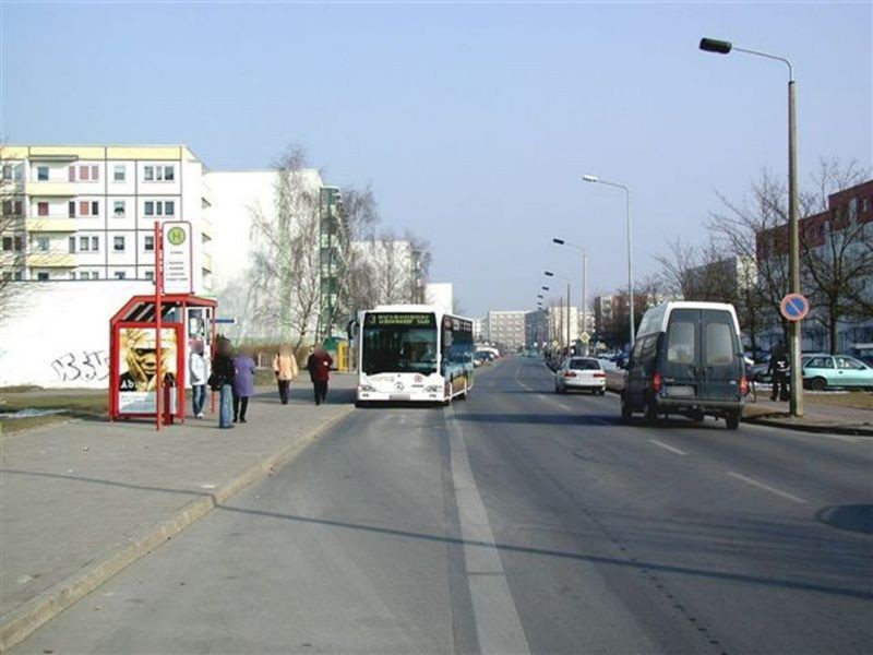 Ernst-Thälmann-Ring geg. Gaußstr./We.li.