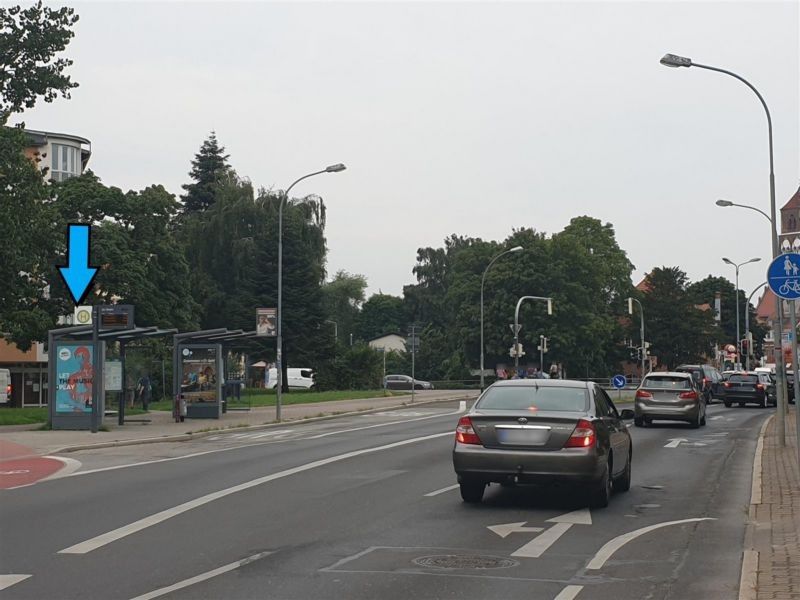 Platz der Freiheit/Anklamer Str. li./We.li.
