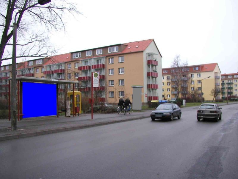 Heinrich-Heine-Ring  41/Am Hochhaus
