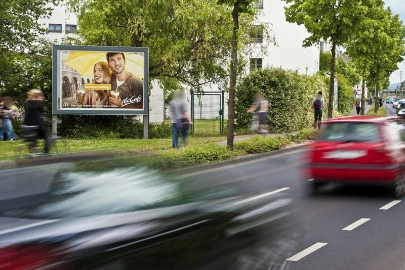 Heinrich-Böll-Ring/Spessartstr. 11