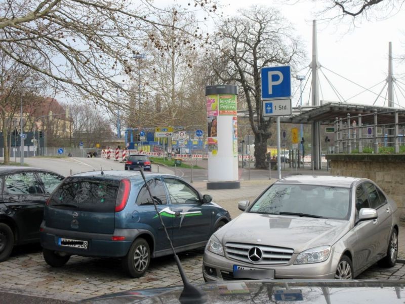 Konrad-Adenauer-Platz/Maybachstr.