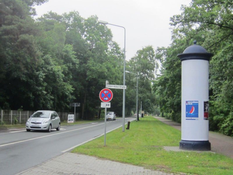 Warnemünder Str./Albin-Köbis-Str.