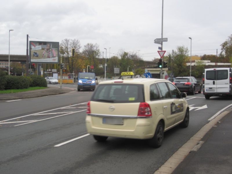 Hauptstr./Am Schützenweg/We.li.