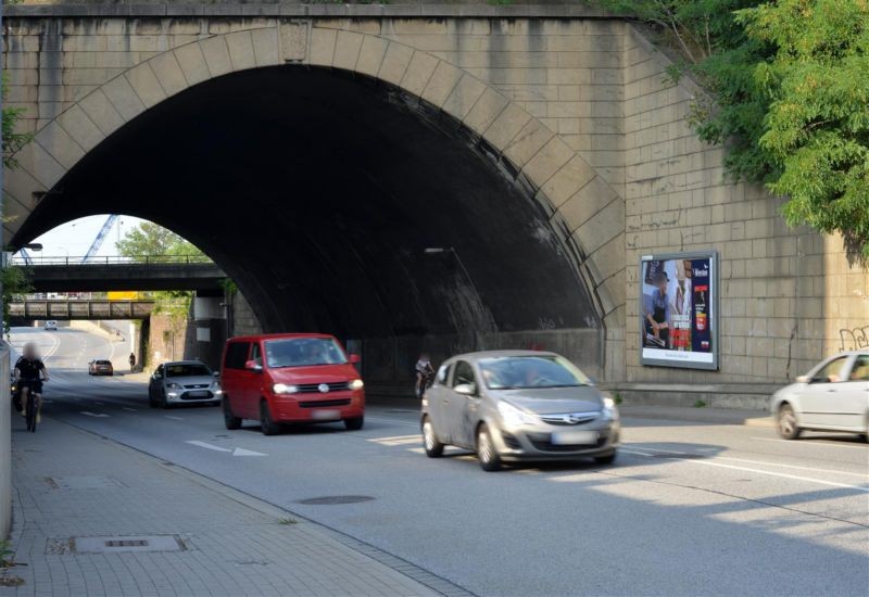 Flügelweg Nh. Emerich-Ambros-Ufer