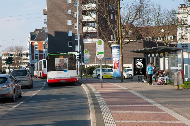 August-Bebel-Platz Nh. 8/Bus-HST/We.re.