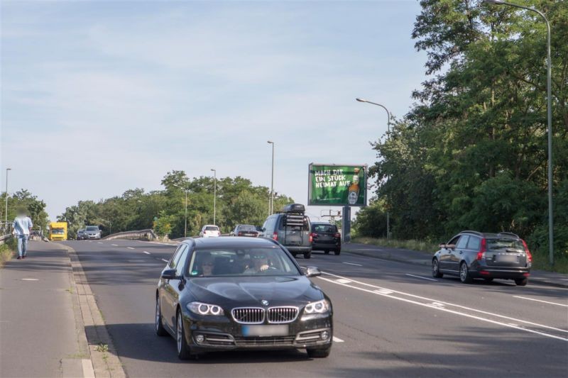 Aschaffenburger Str./Ri. Ost vor Üfg./We.re./CS