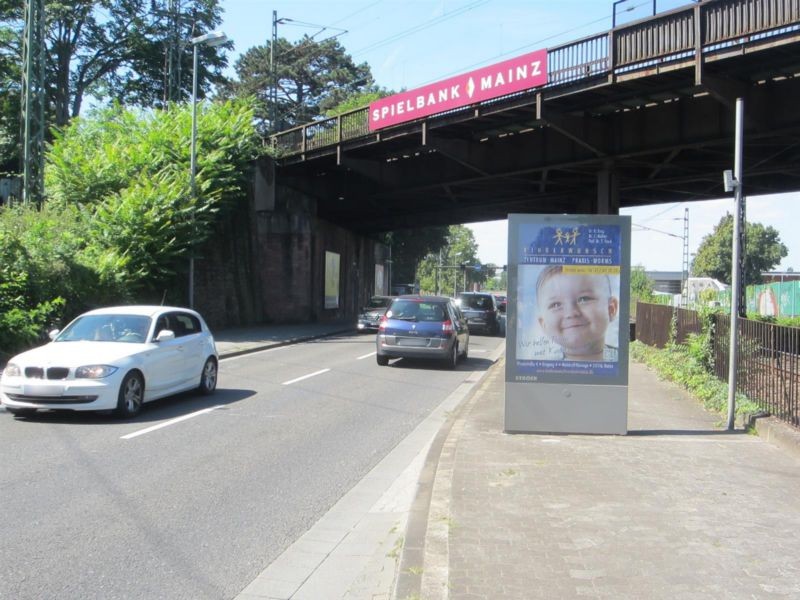 Weisenauer-/neb. HST Favorite-P.hotel sew./We.re.