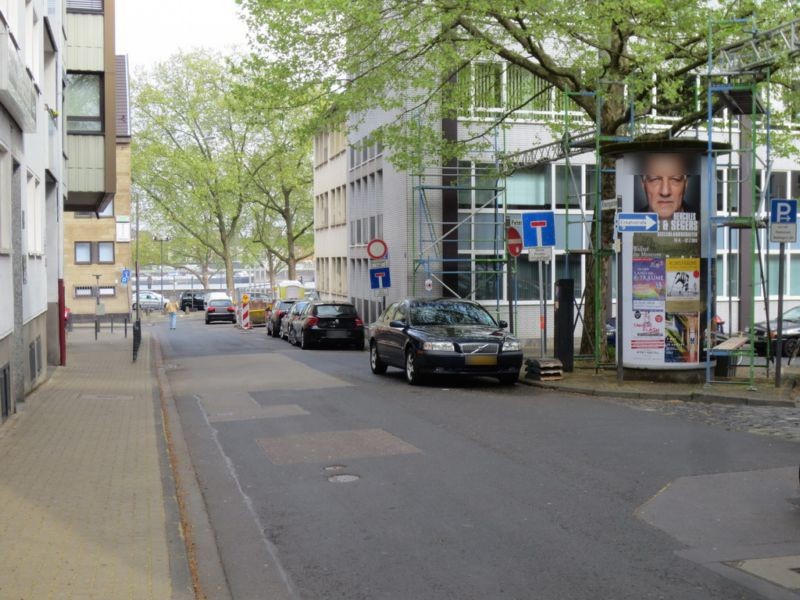 Peter-Welter-Platz/Rheingasse