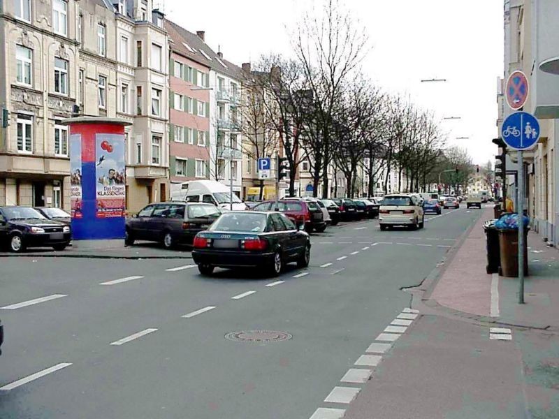 Kempener Str./Wilhelmstr. (V-Insel)