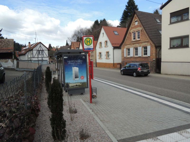 Am Wetterbach  34/Bus-HST Grünwettersbach/We.li.