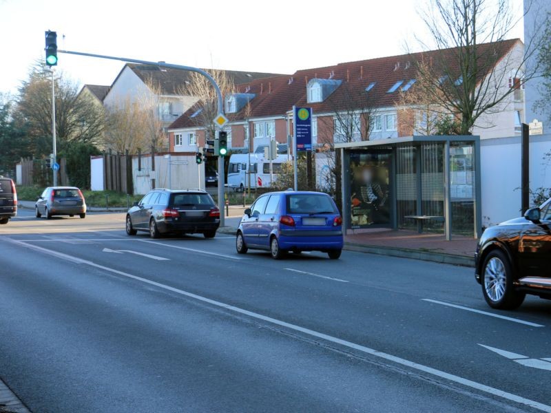 Wunstorfer Landstr./Zum Buchengarten innen