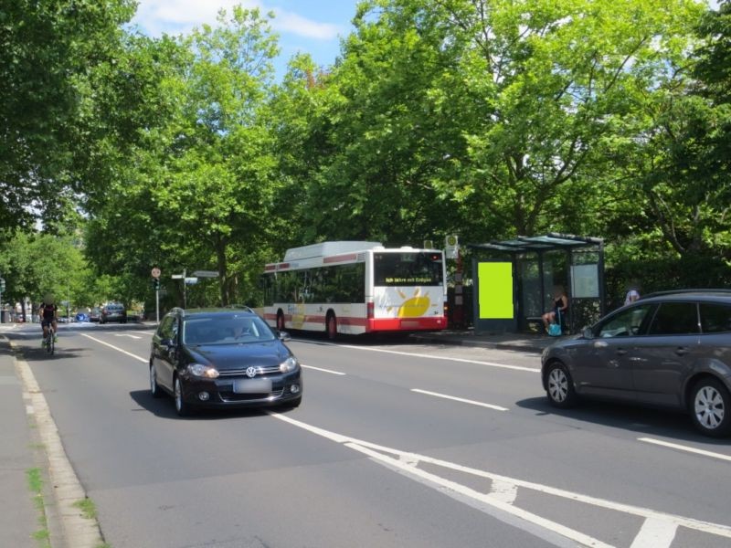 Leopold-Lucas-Str.  67/Bachweg/innen