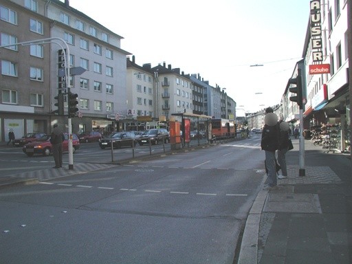 Heckinghauser Str./Waldeckstr. (Insel)