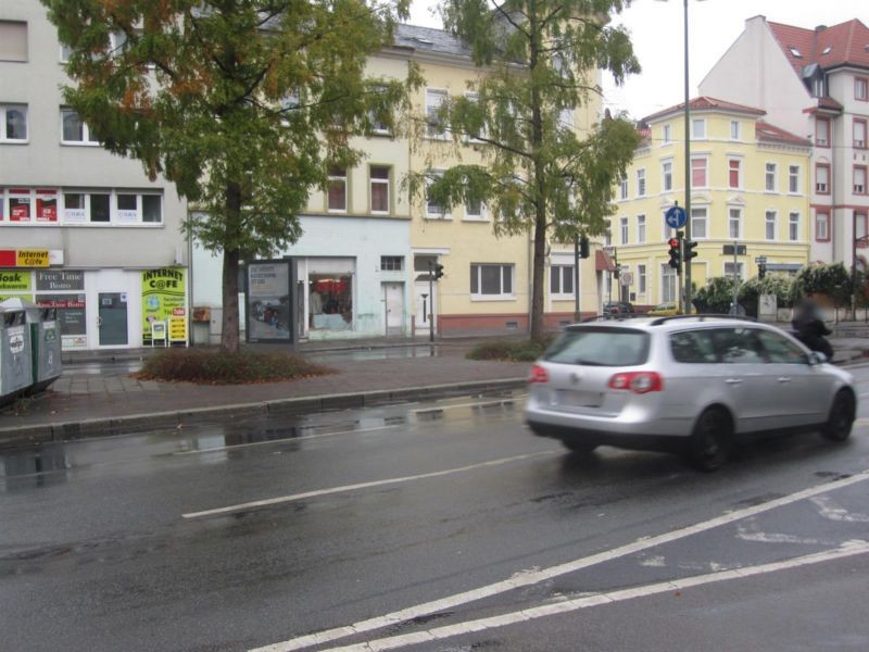 Waldstr. geg. 80/Friedensstr. Ri. Stadthalle