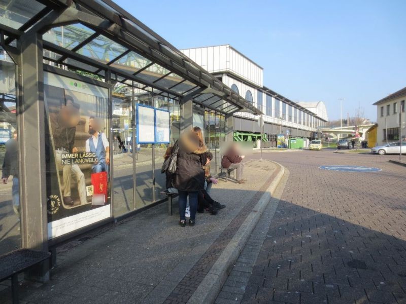 Berliner Platz/Bus-Bf /HST 5 li. innen 2.Sto.