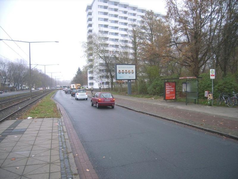 Kurt-Schumacher-Allee geg. Berliner Freiheit/We.re