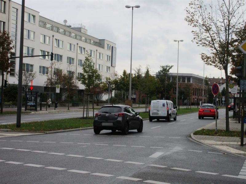 Werner-von-Siemens-Str. vor Mozartstr./We.li.