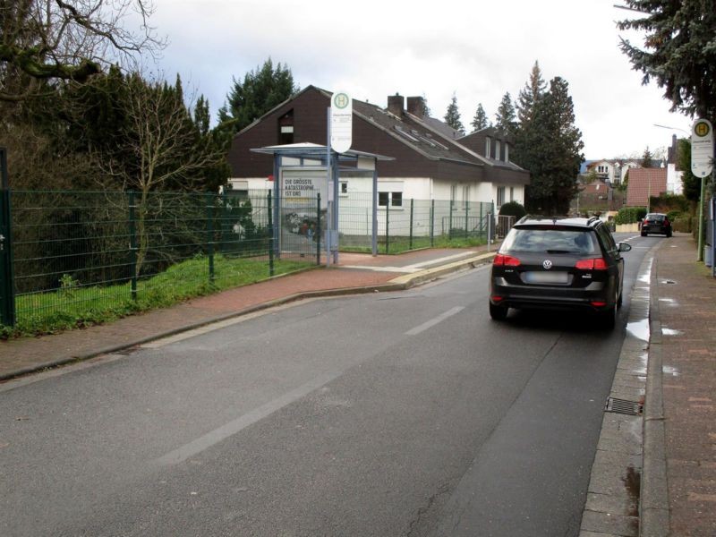 Am Nußgrund 14/geg. Oleanderweg/außen