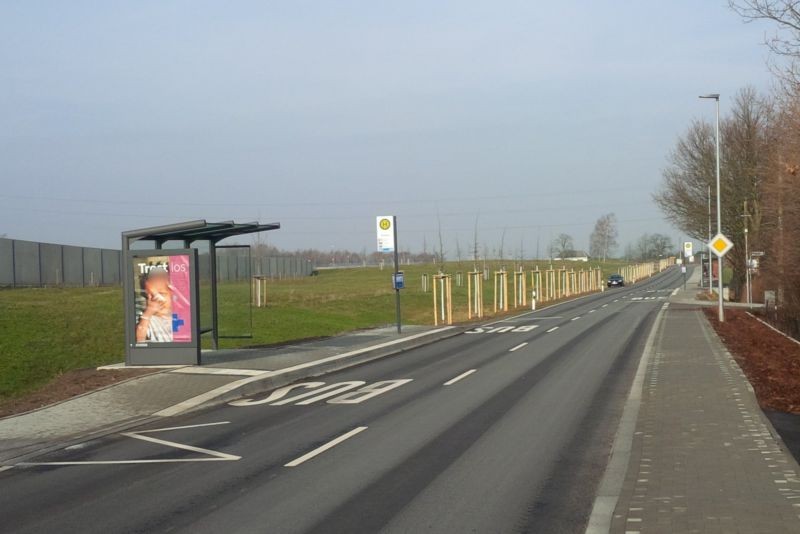 Zschopauer Str. geg. 421/Dickensstr. saw./We.li.