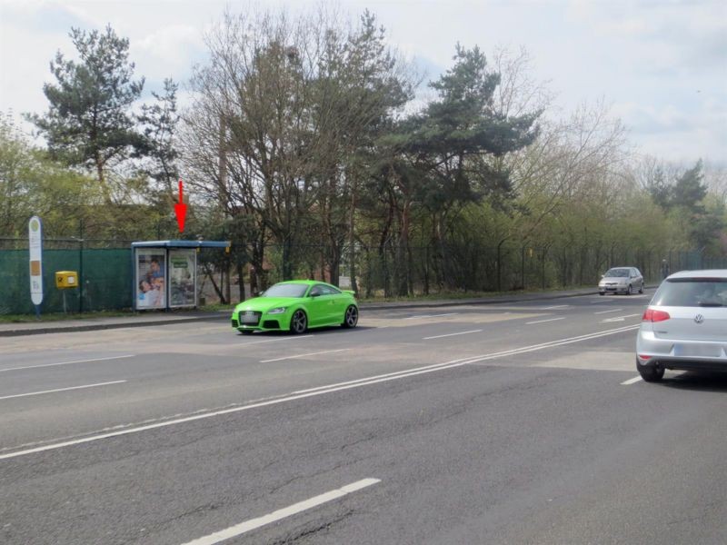 Aschaffenburger Str. geg. Pioneer-Kaserne/re.