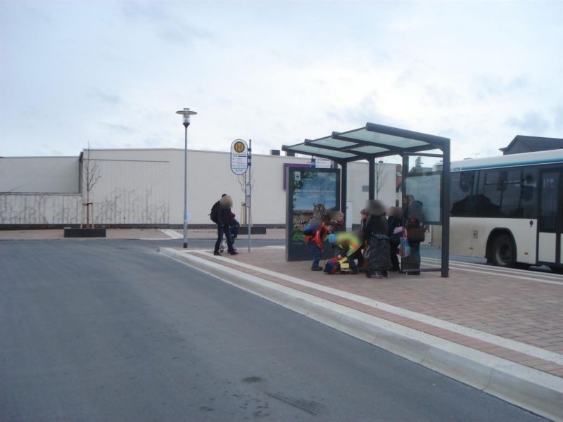 Eberstädter Str./Busbahnhof Halle li./We.re.