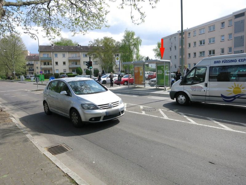 Karlsbader Str. 29/geg. K.-Schumacher-Platz/V re.