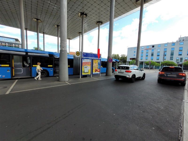 Bf Wilhelmshöhe/KVG-Bstg. A /V li.