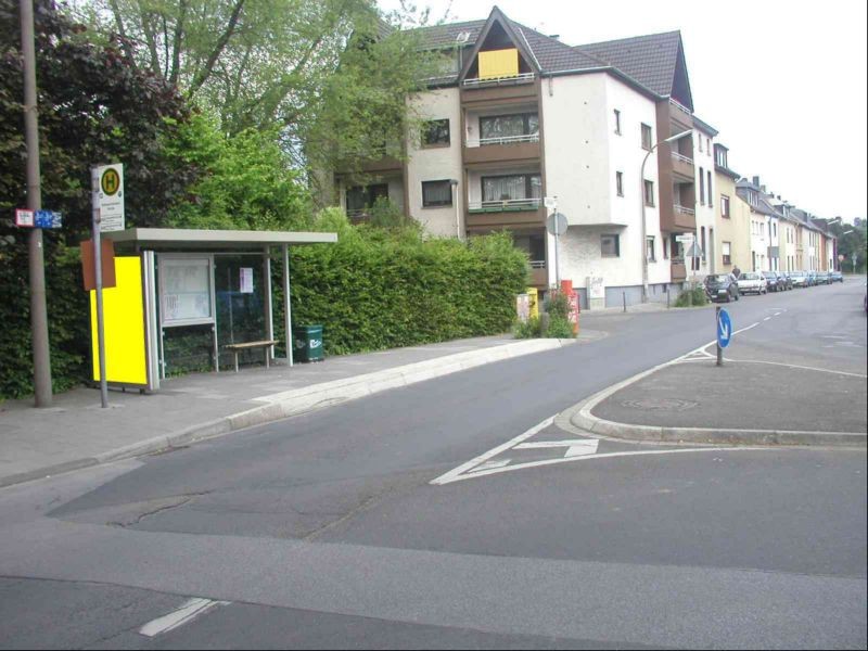 Stiftstr. HST Schwarzrheindorf Kirche sew. außen