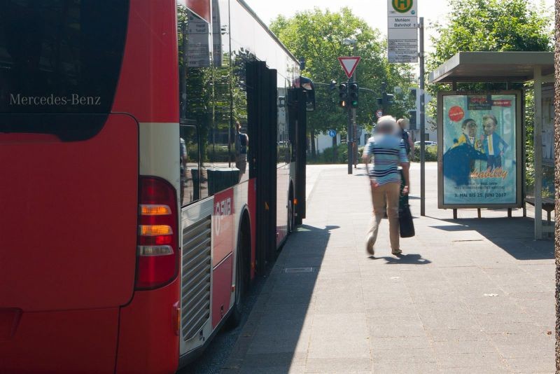 Im Meisengarten HST Mehlem Bf saw. innen