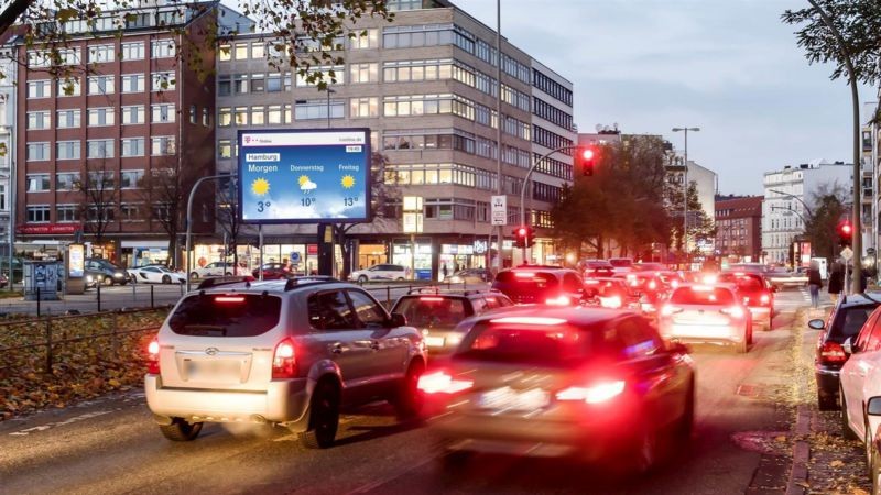 Adenauer Allee/Kreuzweg/saw