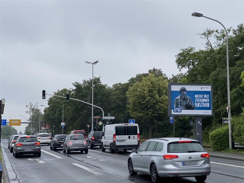 Geschw.-Scholl-Str./Generalob.-Beck-Str./We.re. CS