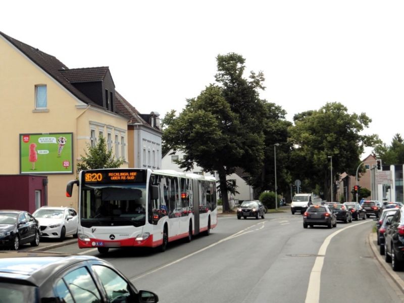 Bahnhofstr. 270 li. quer