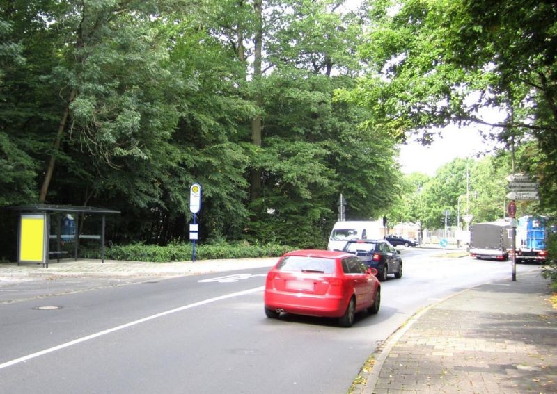 Eberhard von Rochow Str.  43/Gravenbruchweg/aussen