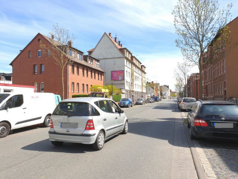Steuerwalder Str.  88 li. quer