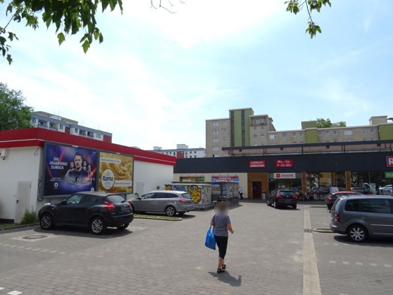 Hildburghauser Str.  29 (REWE)