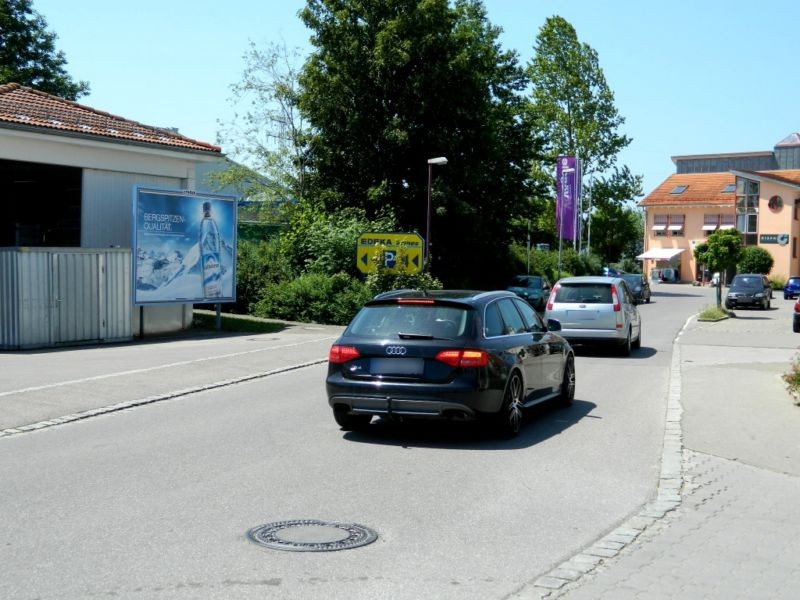 Tanneberger Str.4 (EDEKA Einf.)