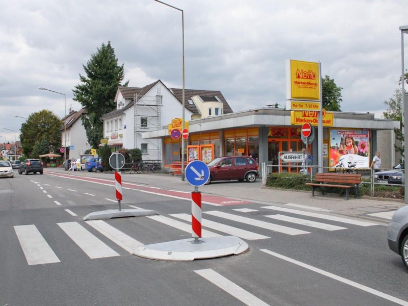 Schwanheimer Str.  23/Eing. Netto