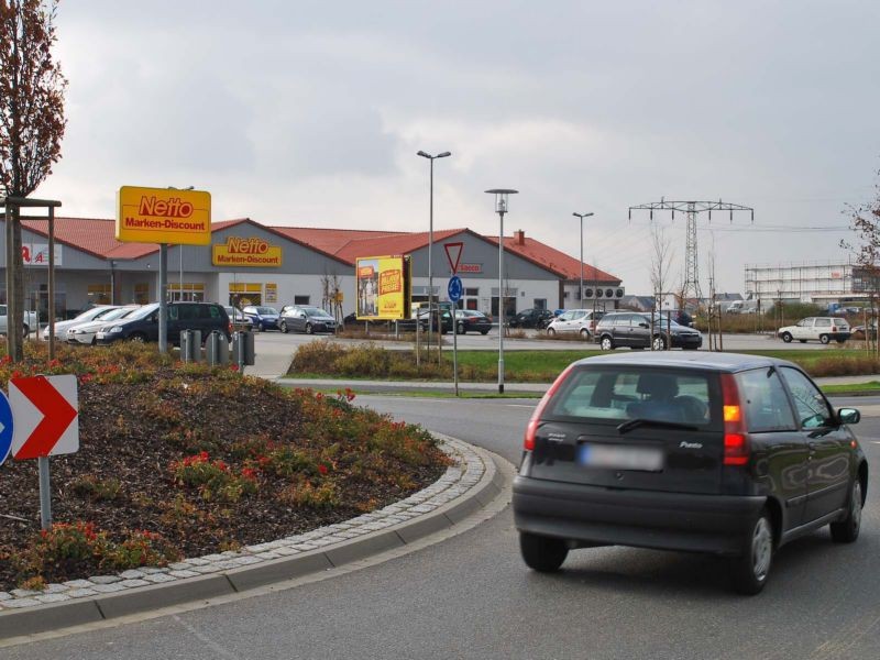 Lammer Heide   3 RS Si. Kreisverkehr/Einf. Netto