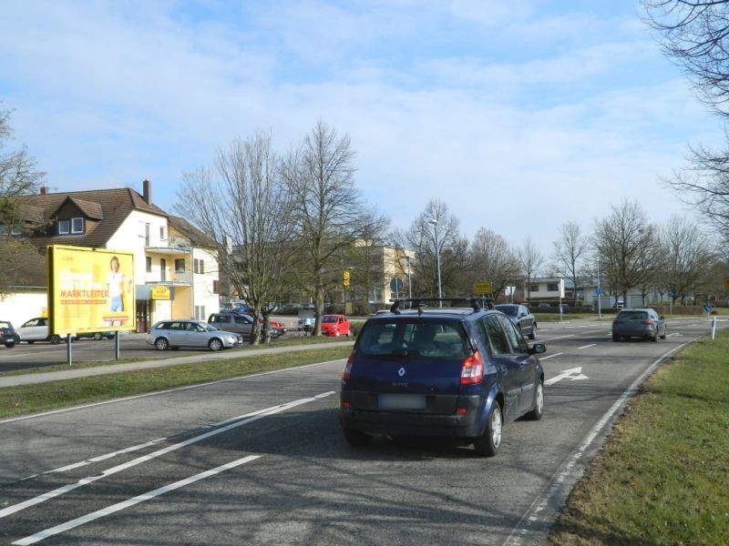 Burgwiesenstr. (L1089)/Pestalozzistr.   1/REWE